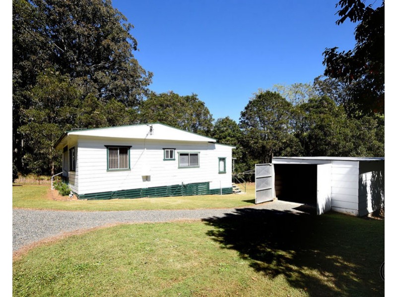 462B Pine Creek Way, Bonville NSW 2441