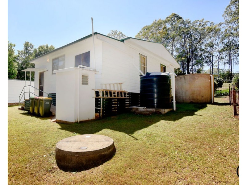 462B Pine Creek Way, Bonville NSW 2441