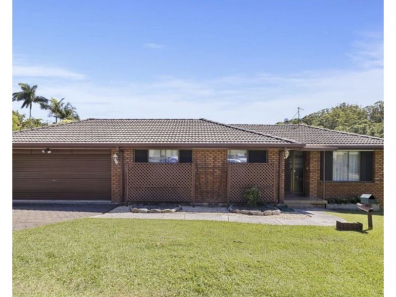 2 Harvie Drive, Boambee East NSW 2452