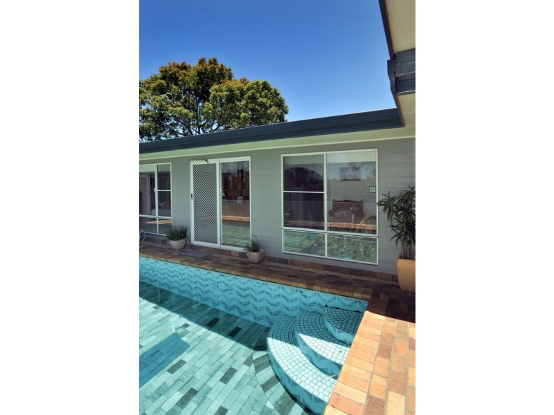 2/2 Moller Drive, Sawtell NSW 2452