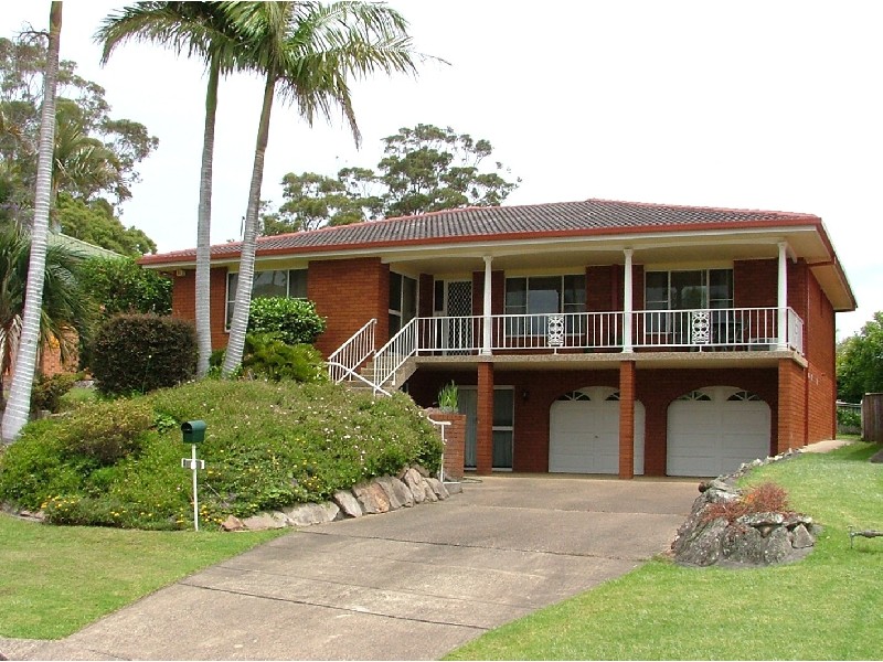 8 Moller Drive, Sawtell NSW 2452