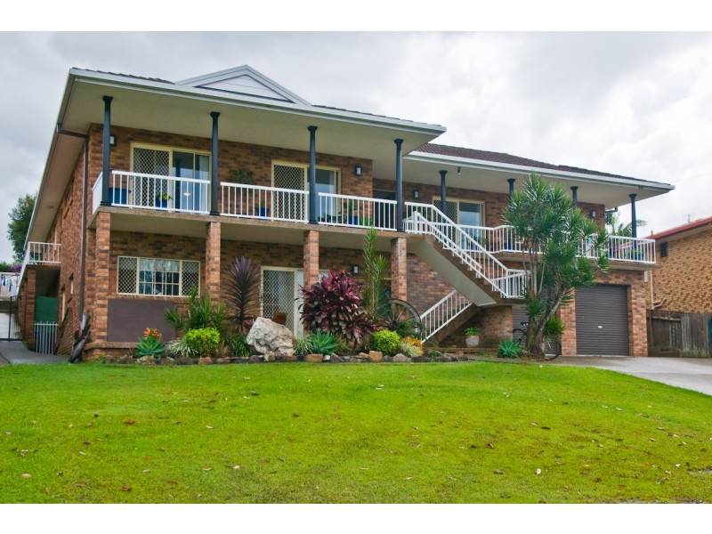 18 Feran Close, Coffs Harbour NSW 2450
