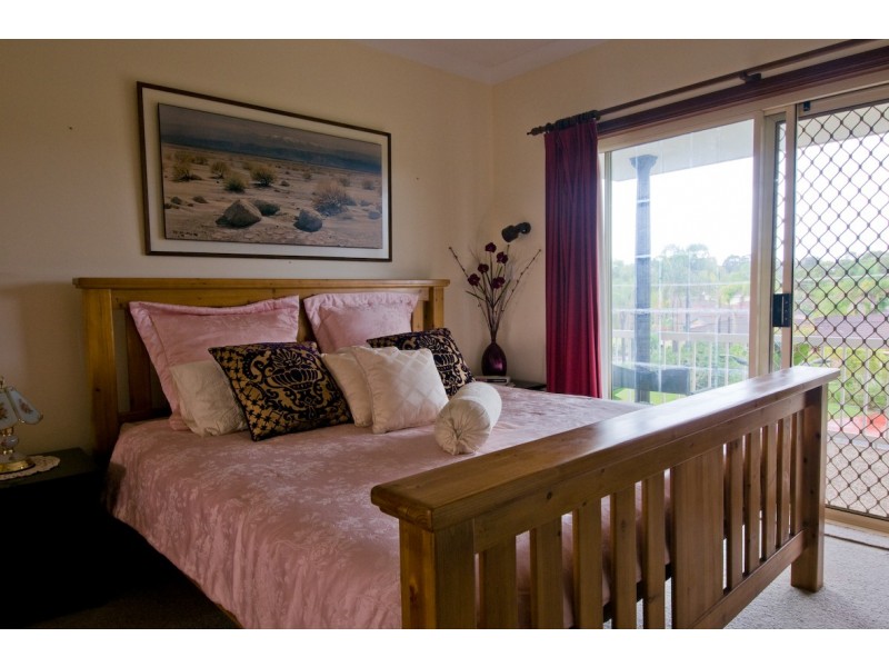 18 Feran Close, Coffs Harbour NSW 2450