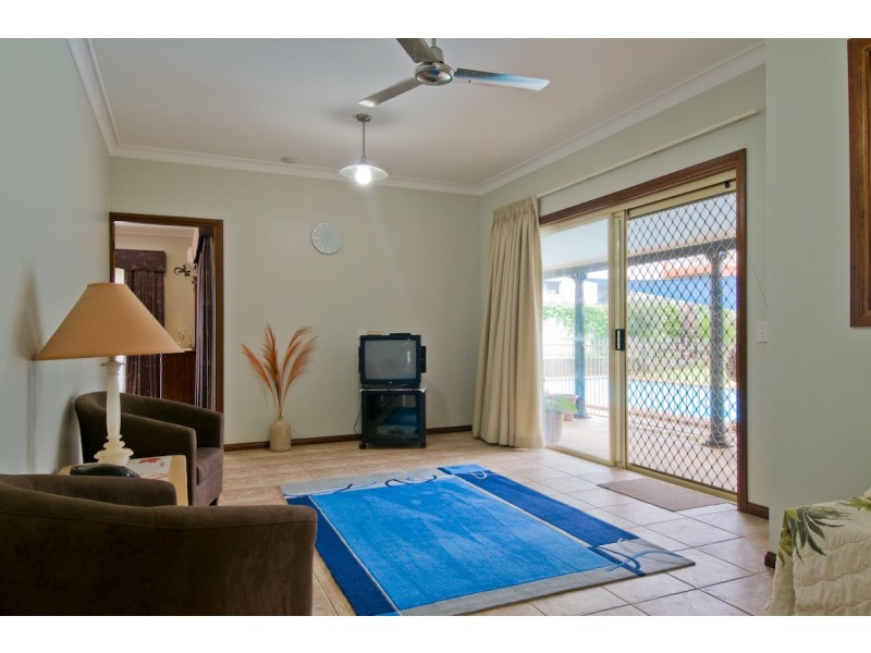 18 Feran Close, Coffs Harbour NSW 2450