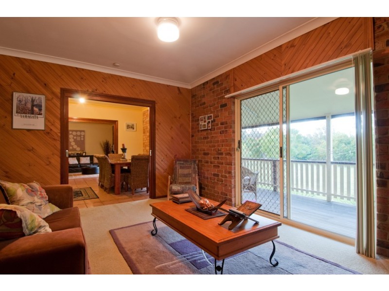 104 Newry Island Drive, Urunga NSW 2455