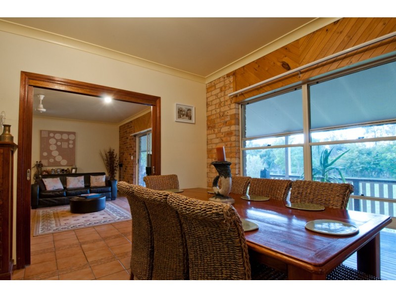 104 Newry Island Drive, Urunga NSW 2455