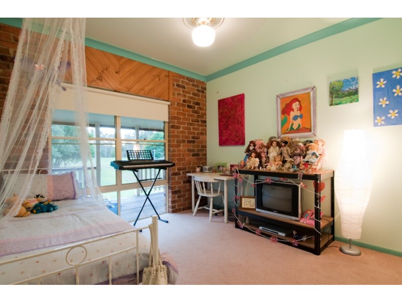 104 Newry Island Drive, Urunga NSW 2455