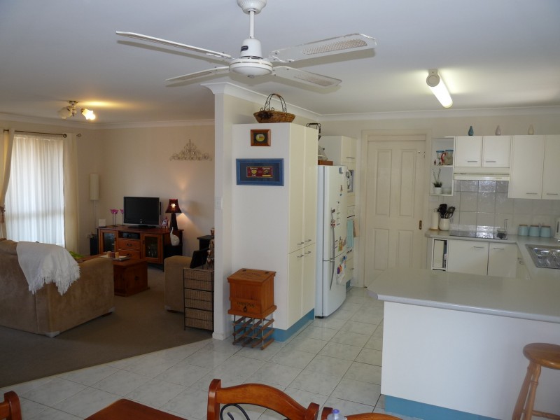 2/9 Sieben Rd, Boambee East NSW 2452