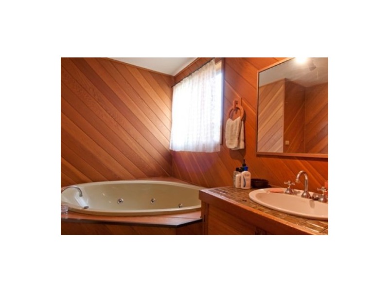 56 Nariah Crescent, Toormina NSW 2452