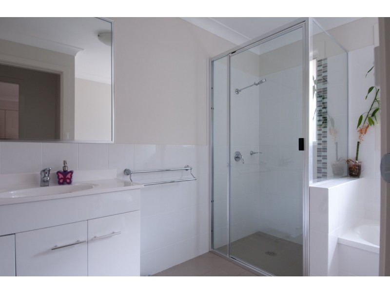 25 Rutland Street, Bonville NSW 2441