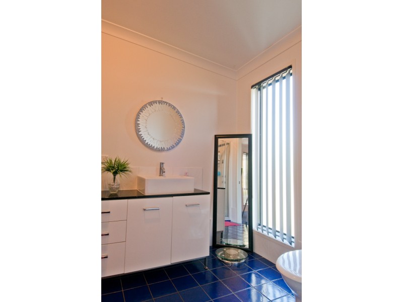76 Pearce Drive, Coffs Harbour NSW 2450