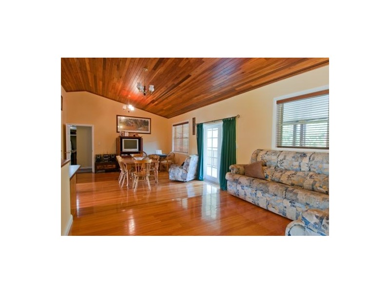 83 Ayrshire Park Drive, Boambee NSW 2450