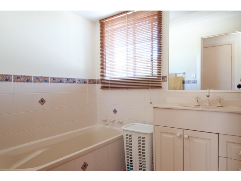 14 Oscar Ramsay Drive, Boambee East NSW 2452