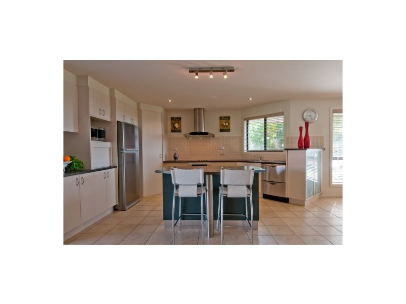 9 Leigh James Place, Woolgoolga NSW 2456