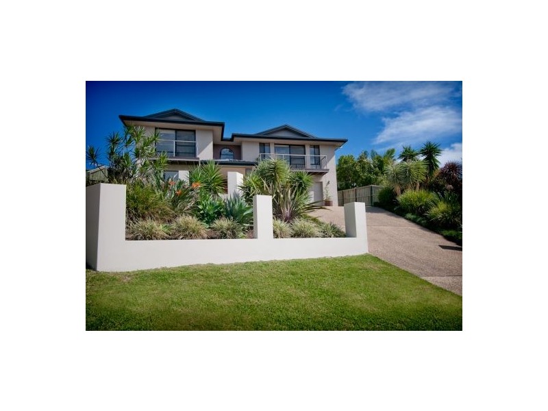 9 Leigh James Place, Woolgoolga NSW 2456