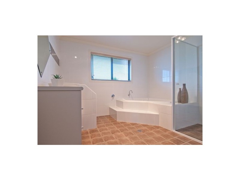 9 Leigh James Place, Woolgoolga NSW 2456