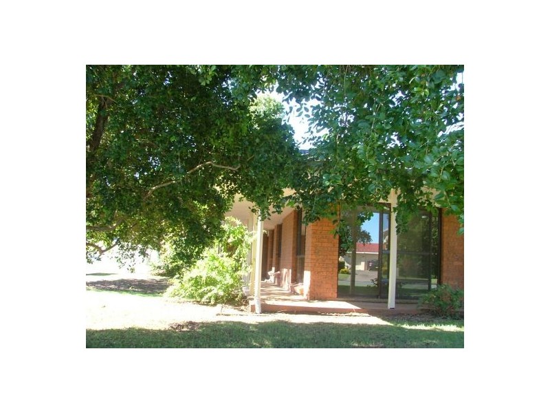 2 Tom Albert Place, Sawtell NSW 2452