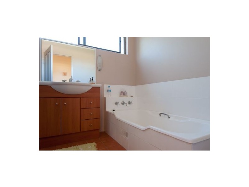 124 Lyons Road, Sawtell NSW 2452