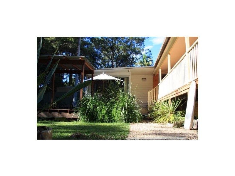 10 Jane Circuit, Toormina NSW 2452