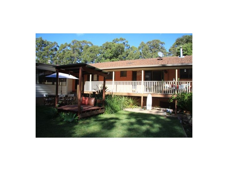 10 Jane Circuit, Toormina NSW 2452