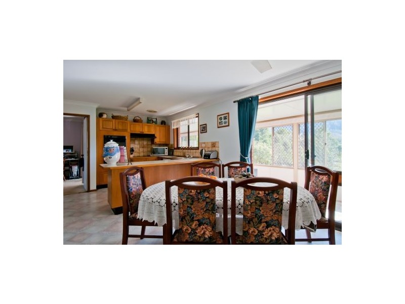 212 Crossmaglen Rd, Bonville NSW 2441