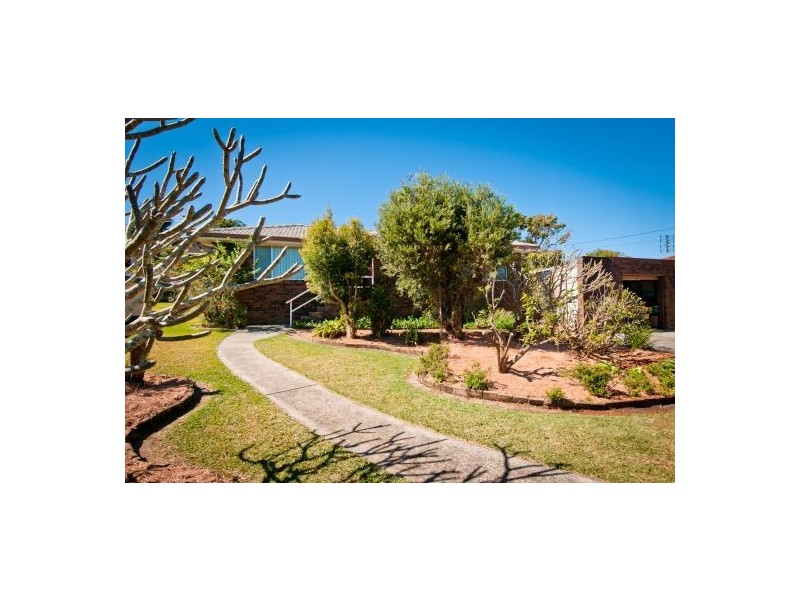 32 Twenty-Fifth Avenue, Sawtell NSW 2452