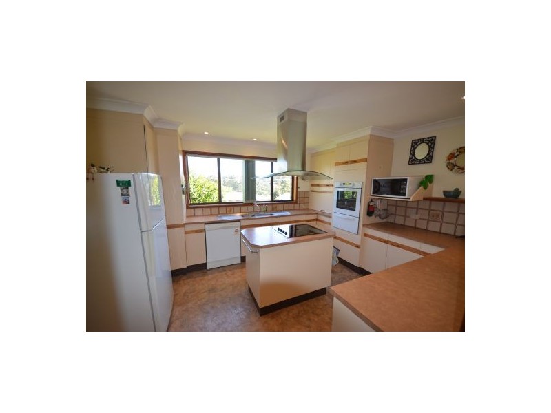 2 Dewing Close, Toormina NSW 2452