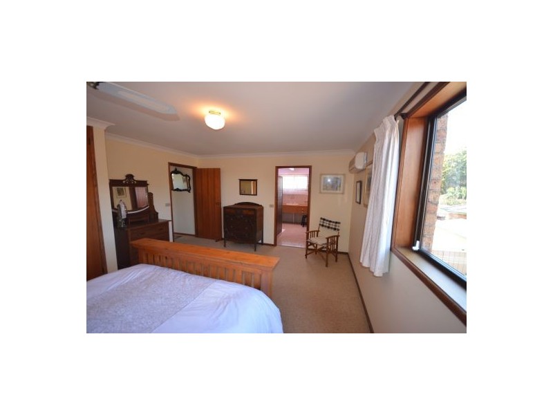 2 Dewing Close, Toormina NSW 2452