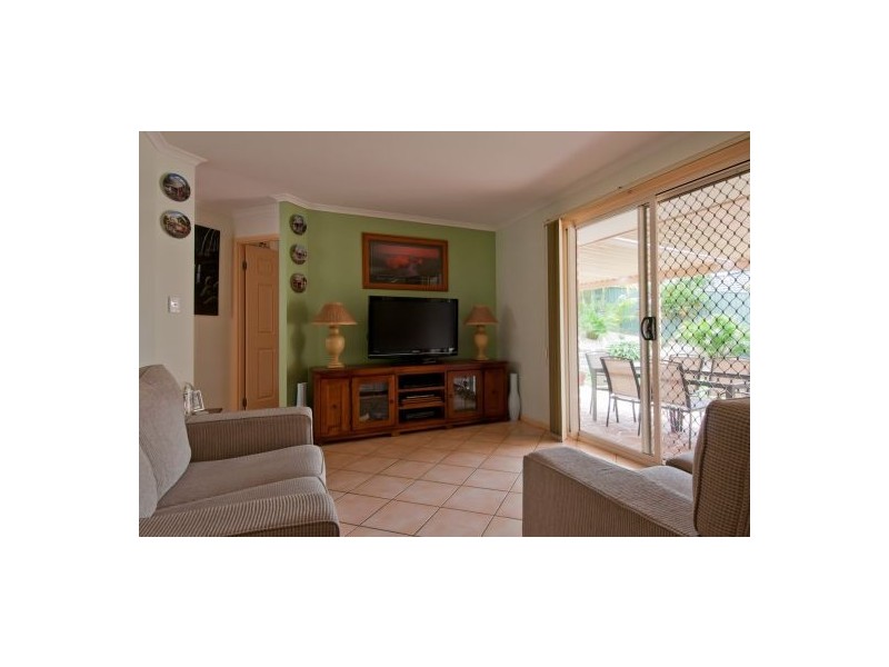 11 Rutland Street, Bonville NSW 2441