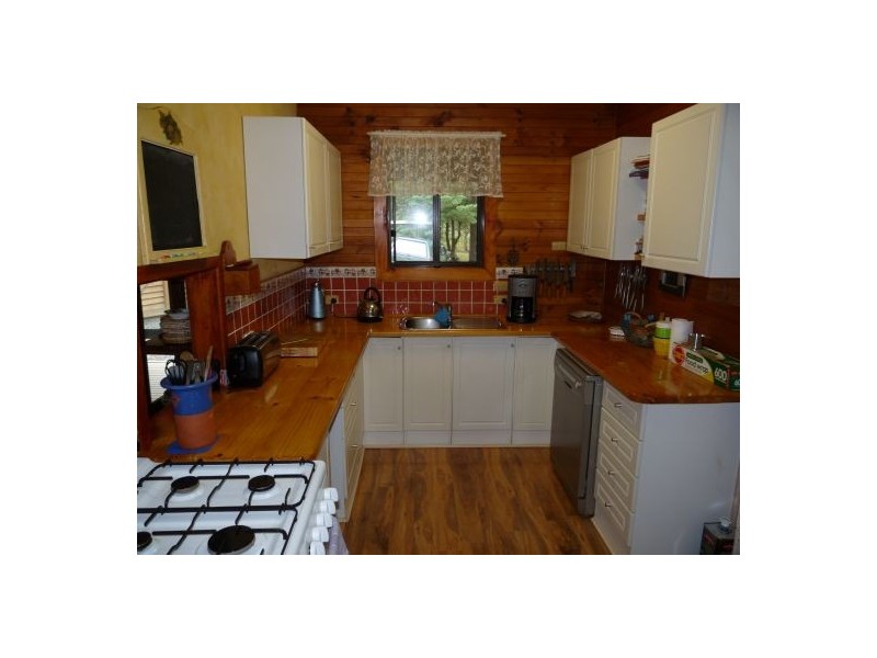 16 Kingfisher Avenue, Glenreagh NSW 2450