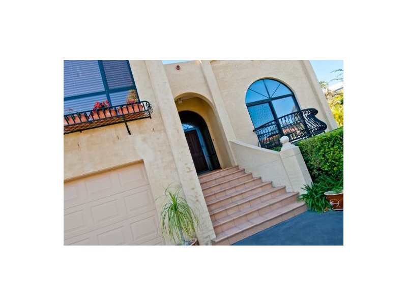 21 Bluewater Place, Sapphire Beach NSW 2450