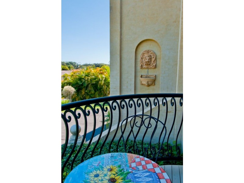 21 Bluewater Place, Sapphire Beach NSW 2450