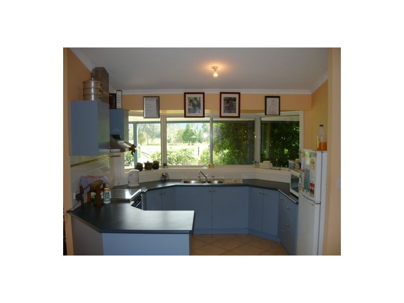 10 Cowling Close, Nana Glen NSW 2450