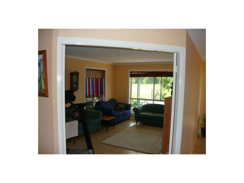 10 Cowling Close, Nana Glen NSW 2450