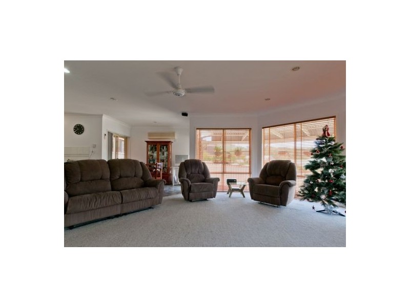 4 Amiee Place, Woolgoolga NSW 2456