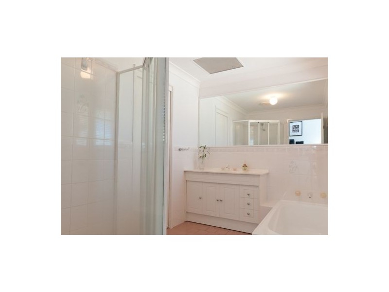 4 Amiee Place, Woolgoolga NSW 2456