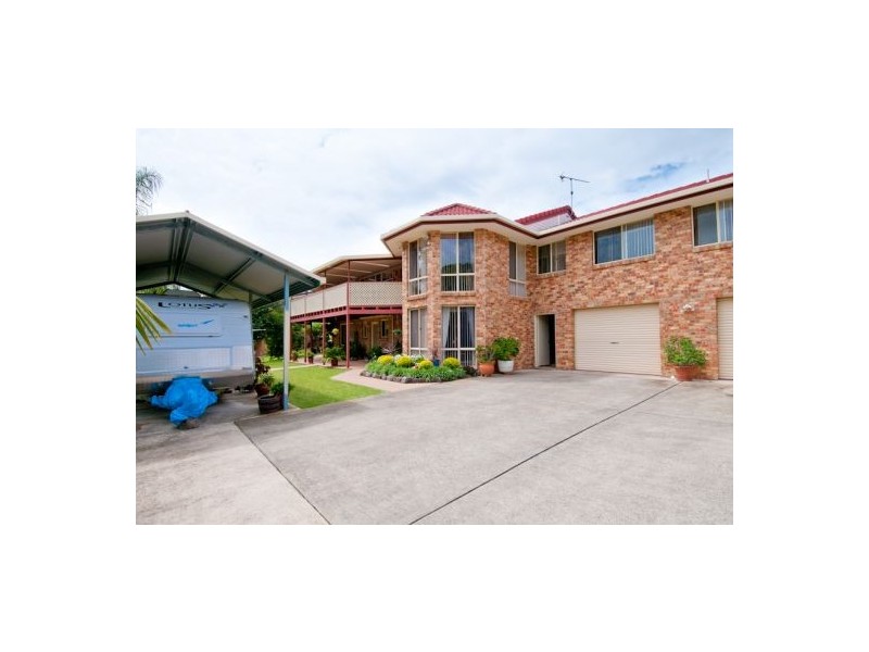 10 Stefan Close, Emerald Beach NSW 2456