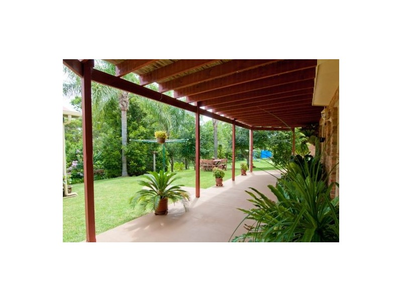 10 Stefan Close, Emerald Beach NSW 2456