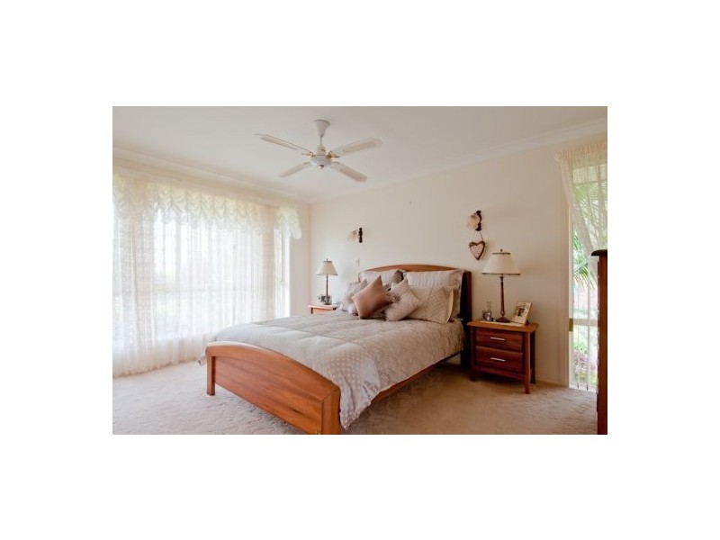 10 Stefan Close, Emerald Beach NSW 2456