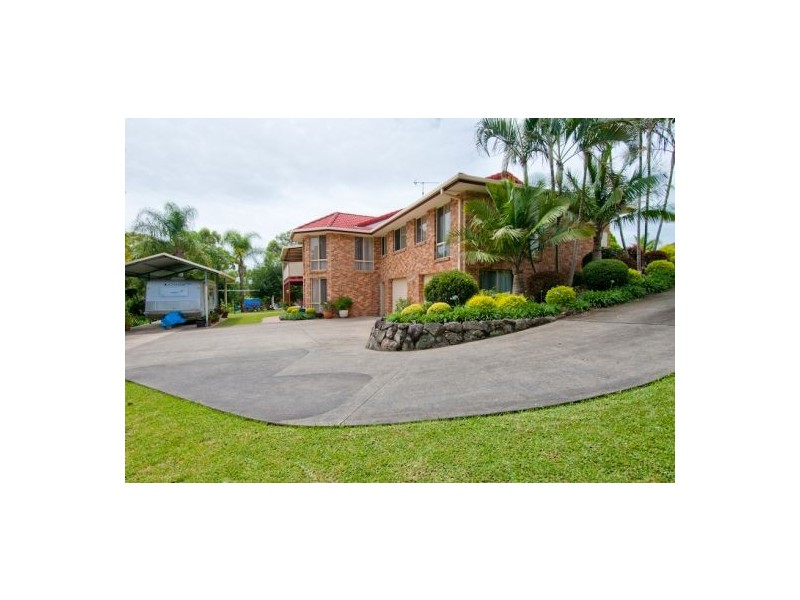 10 Stefan Close, Emerald Beach NSW 2456
