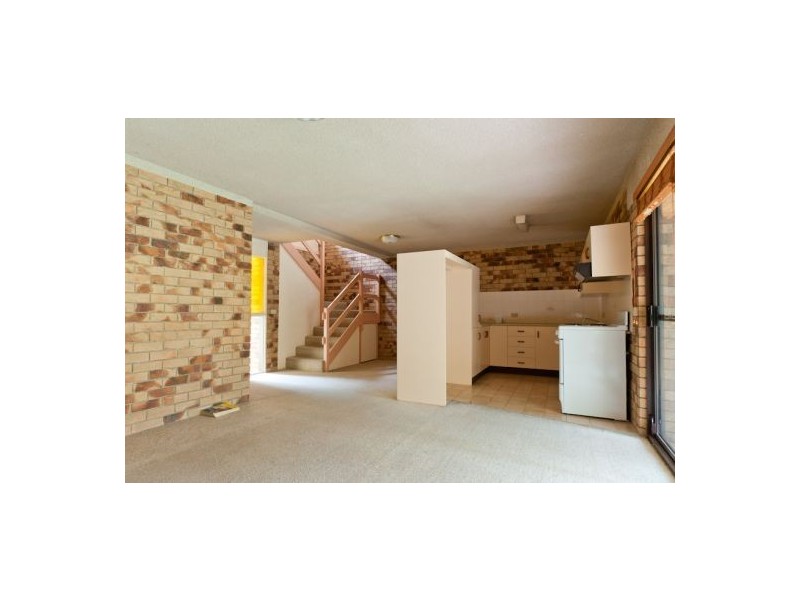 2/23 Lalaguli Drive, Toormina NSW 2452