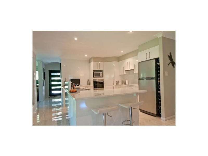 6 Paddymelon Circuit, Bonville NSW 2441