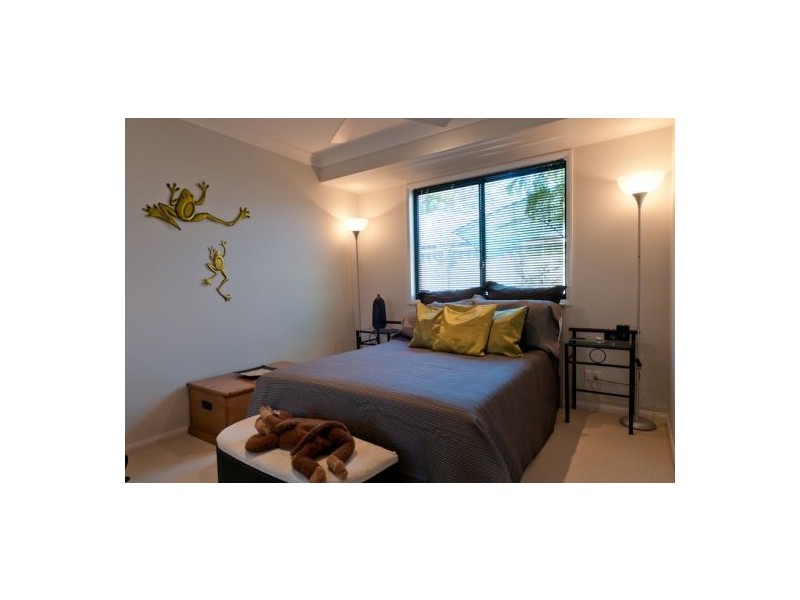 6 Paddymelon Circuit, Bonville NSW 2441