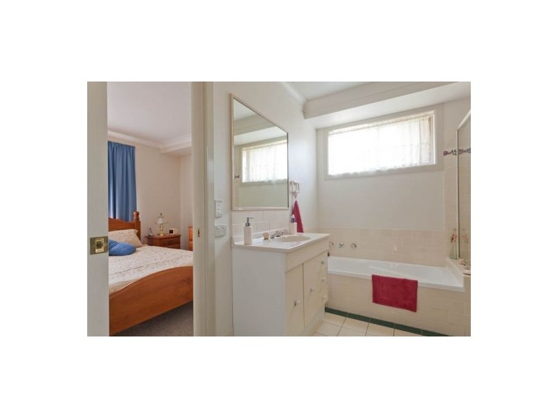 1 Pippin Cl, Toormina NSW 2452