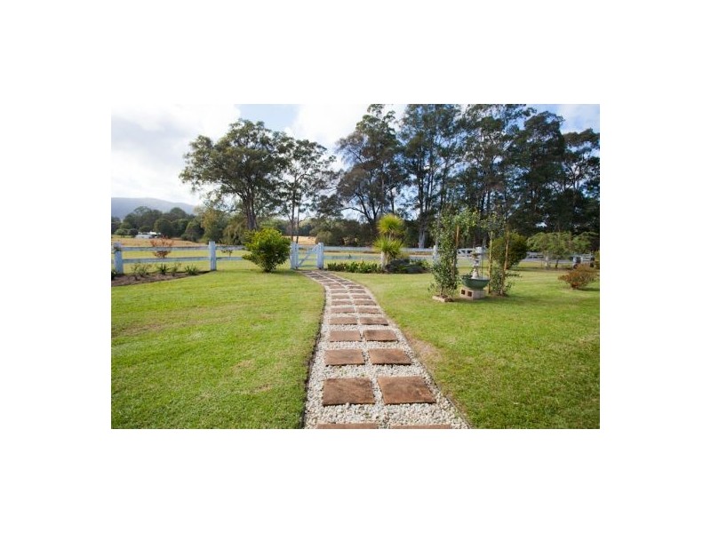 61B McPhersons Road, Nana Glen NSW 2450