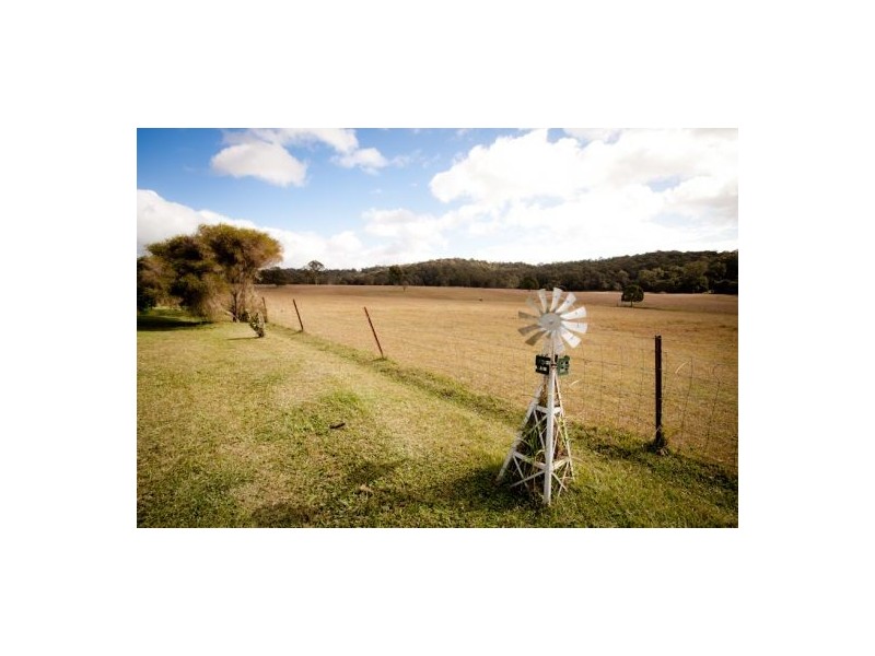 61B McPhersons Road, Nana Glen NSW 2450