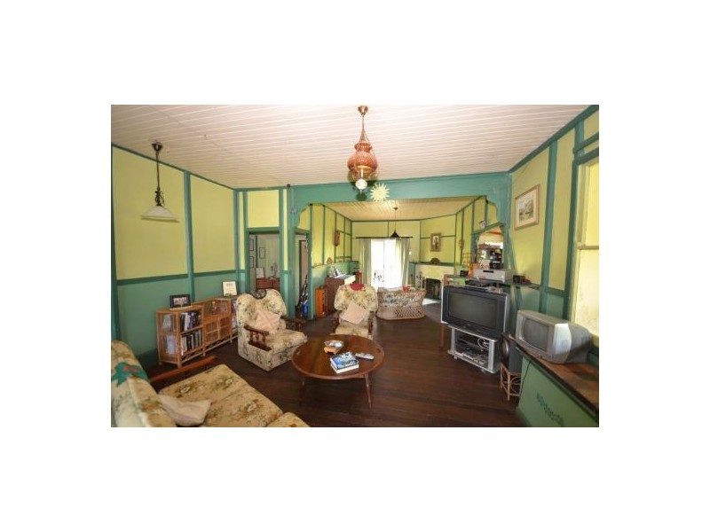 6 Grafton Street, Nana Glen NSW 2450