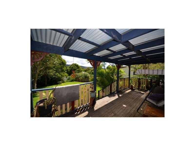 6 Grafton Street, Nana Glen NSW 2450