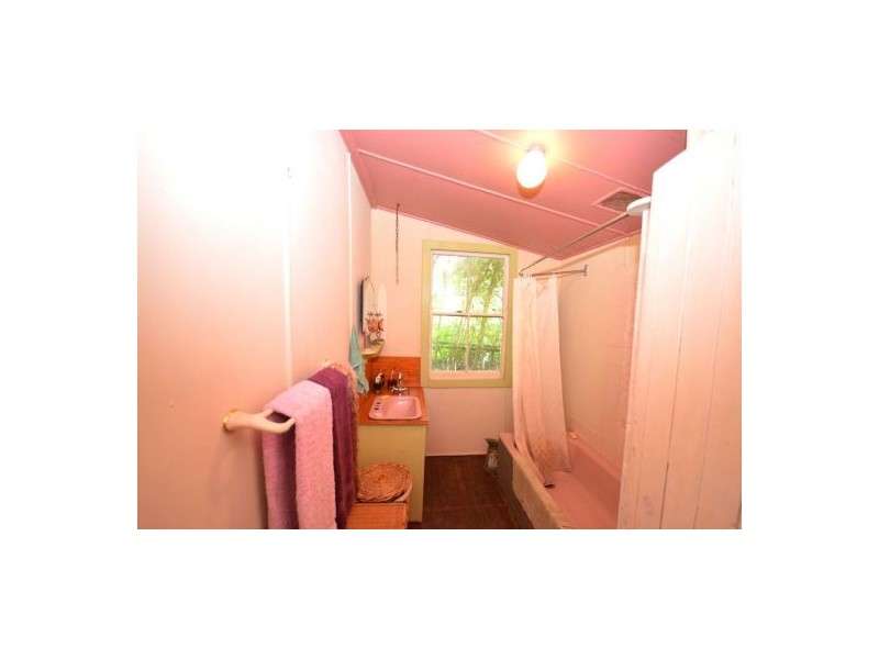 6 Grafton Street, Nana Glen NSW 2450