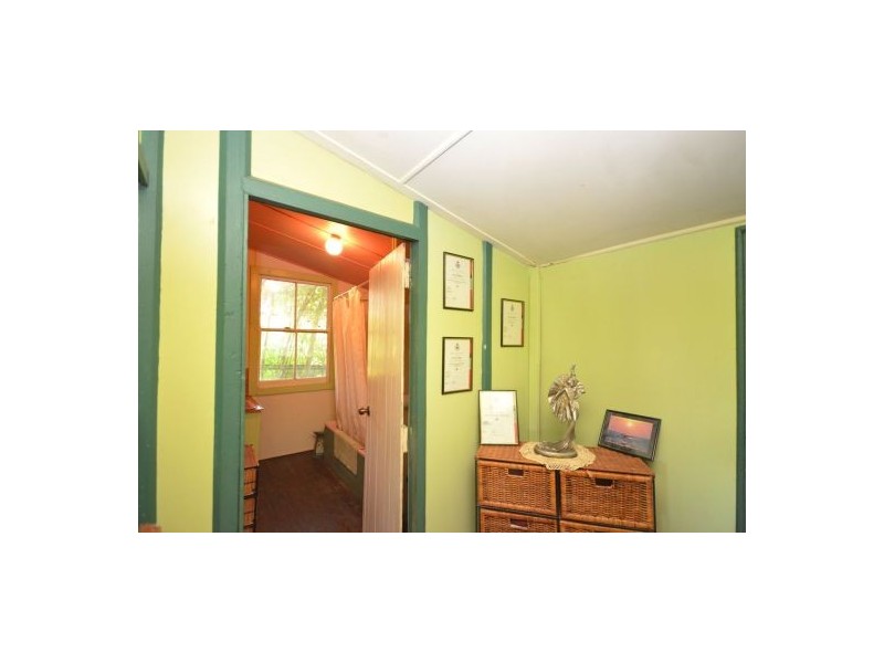 6 Grafton Street, Nana Glen NSW 2450